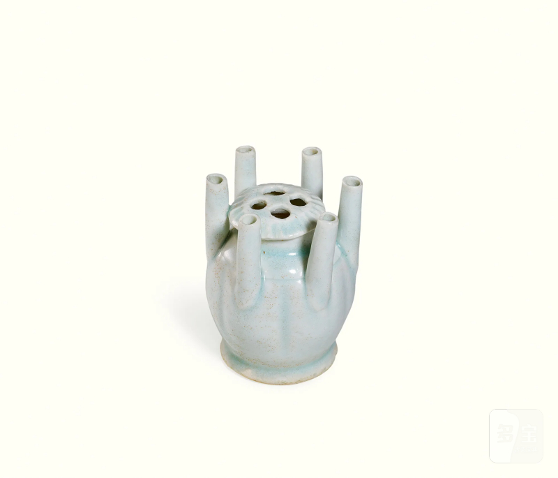 明 青白釉六孔花插